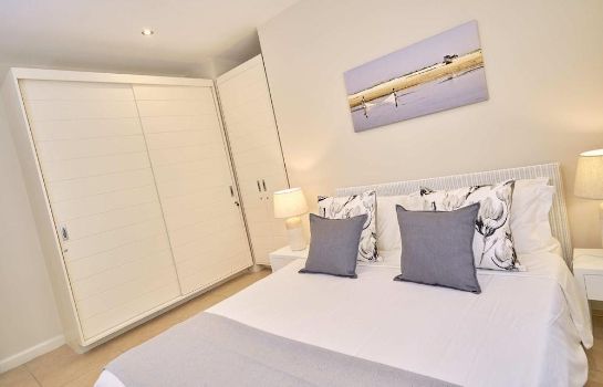 Standardzimmer Bon Azur Beachfront Suites and Penthouses by Lov