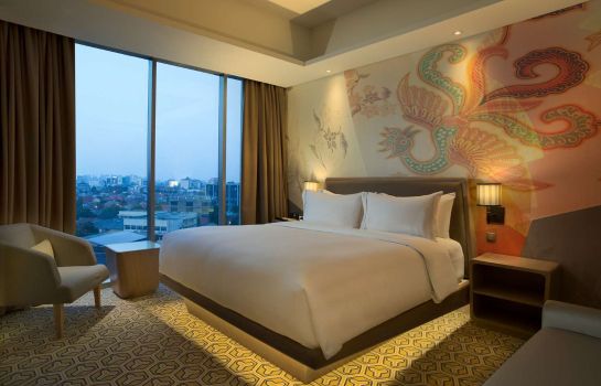 Hotel Doubletree By Hilton Jakarta Diponegoro Great Prices At Hotel Info