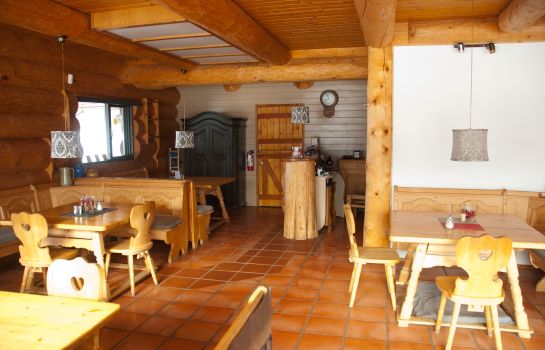 Frühstücksraum Cariboo Log Guest House