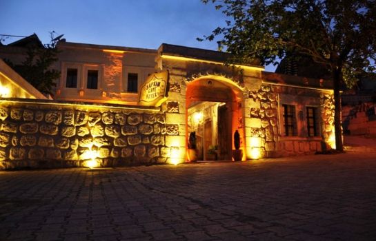 Außenansicht Safran Cave Hotel