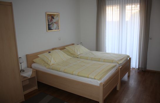 Hotel Am Wintergarten In Bocholt Hotel De