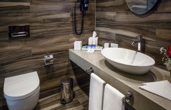 Gorrion Hotel Istanbul Great Prices At Hotel Info