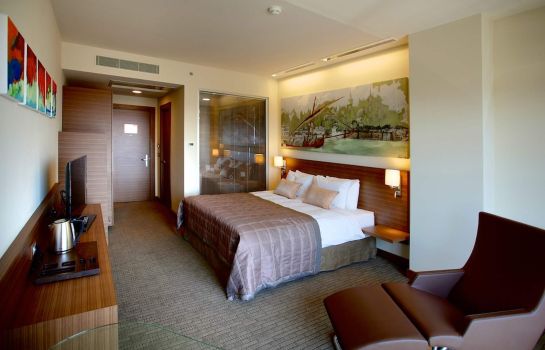 Gorrion Hotel Istanbul Great Prices At Hotel Info