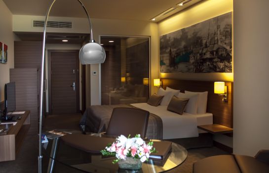 Gorrion Hotel Istanbul Great Prices At Hotel Info