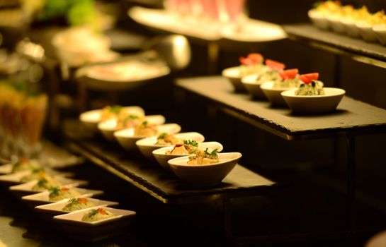 Hotel Wyndham Grand Istanbul Levent Great Prices At Hotel Info