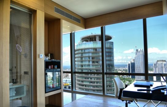 Hotel Wyndham Grand Istanbul Levent Great Prices At Hotel Info