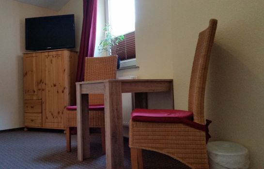 hotel deutsches haus francop in hamburg hotel de