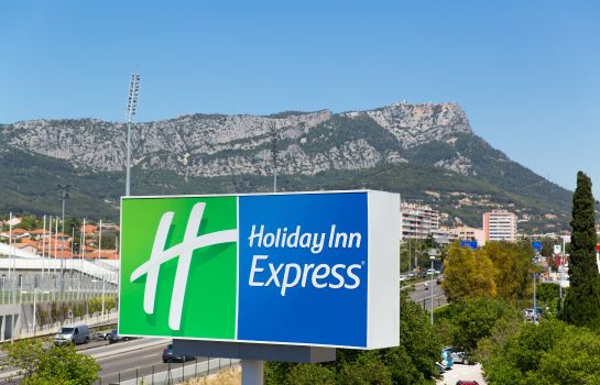 Réservez au Holiday Inn Express TOULON - EST à bon prix