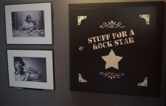 Rock Star Hotel In Allariz Hotel De