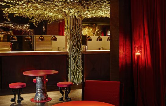 Tribute Portfolio Hotel 