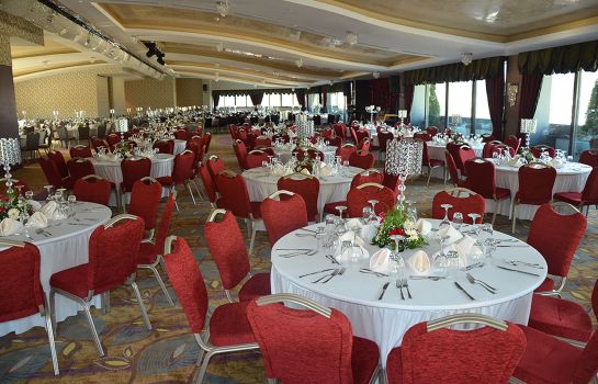 Hotel Ramada Gemlik Great Prices At Hotel Info