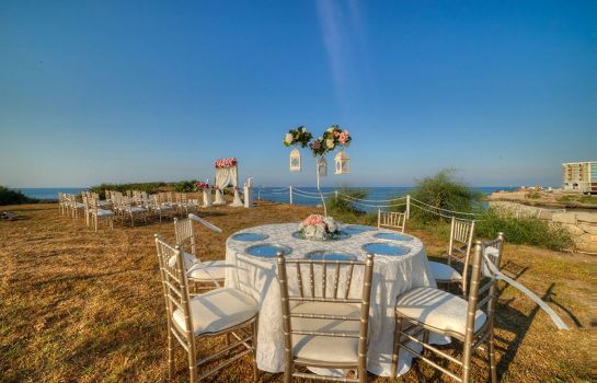 Jasmine Court Hotel Kyrenia Great Prices At Hotel Info