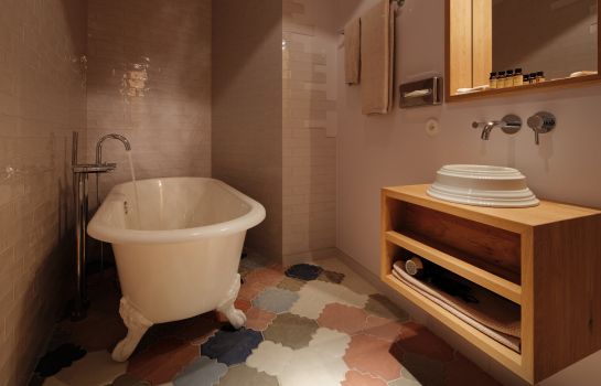 Hotel Libertine Lindenberg Francfort Sur Le Main Hotel Info