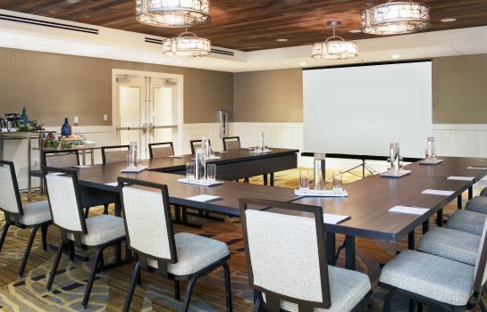 Conference room Playa Largo Resort & Spa Autograph Collection