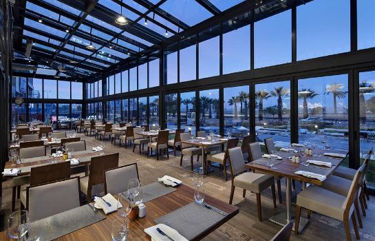 Hilton Garden Inn Izmir Bayrakli Great Prices At Hotel Info