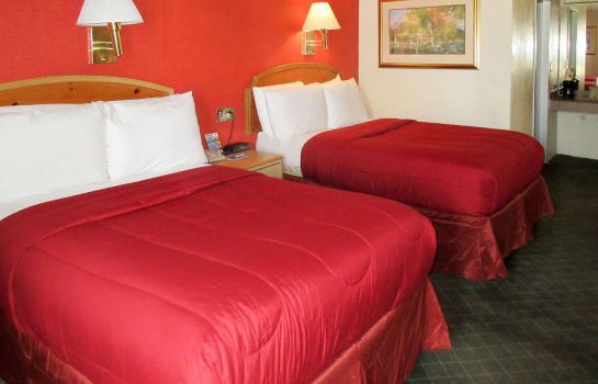Double room (superior) Rodeway Inn and Suites Denver Rodeway Inn and Suites Denver