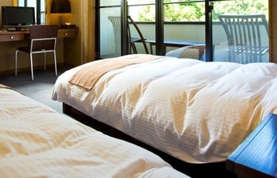 Hotel Ryokan Tennomaru Bettei Kaze No Tani No Irori - 