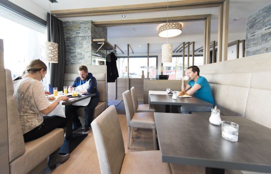 hotel cafe rubus illnau effretikon great prices at hotel info