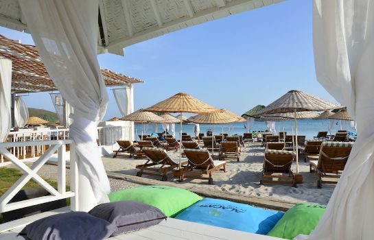 Hotel Alacati Beach Resort Special Cl In Yumru Great Prices Beach Alacati Resort Special Cl