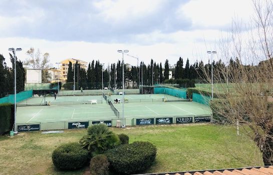 Tennisplatz Lu Palau de Antoni