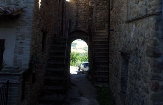 Info Castello di Cisterna