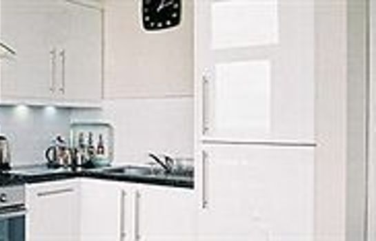 Küche im Zimmer Burbage Properties Limited