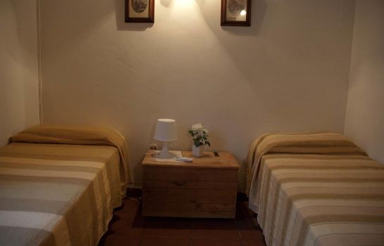 hotel il vecchio frantoio in scillato hotel de