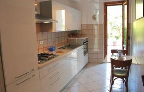 Küche im Zimmer Residence L'Uliveto