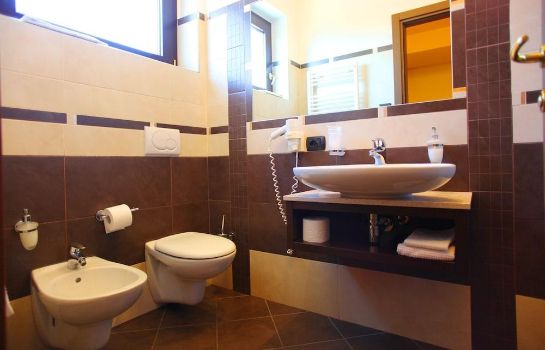 Badezimmer Albergo Ristorante Papa