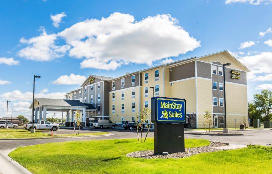 Außenansicht MainStay Suites Extended Stay Sidney Highway 16