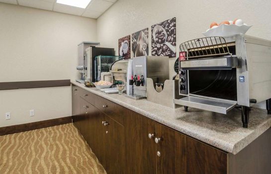 Restaurant Quality Inn and Suites