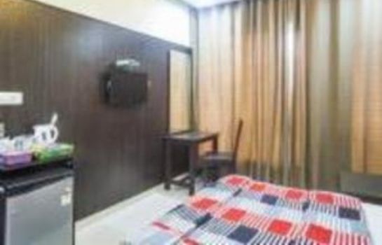 Single room (superior) Hotel Akaal Residency