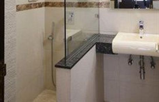 Bagno in camera Stallen Suites & Apartments Nehru Place