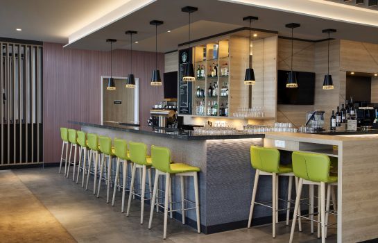 Holiday Inn Frankfurt Airport In Frankfurt Am Main Hotel De