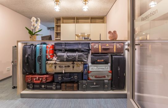 Hotel Schumanns Garten Weissenfels Great Prices At Hotel Info