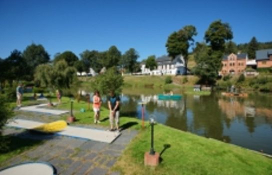 Golfplatz Gasthof zum Walfisch Geschw. Peggy Goram und René Goram GbR