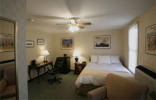 Zimmer Beaumont Hotel