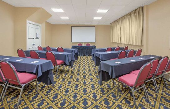 Conference room Ramada Plaza by Wyndham Fayetteville Fort Bragg Area