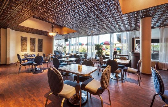 Hotel Econo Lodge Winter Haven In Cypress Gardens Great Prices At Hotel Info