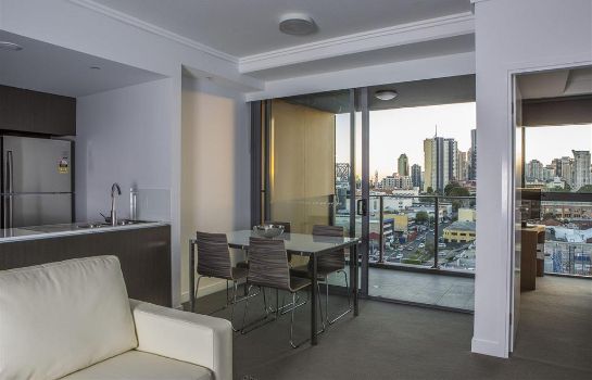 Hotel M And A Apartments M And A Apartments In Ashgrove Great Prices At Hotel Info