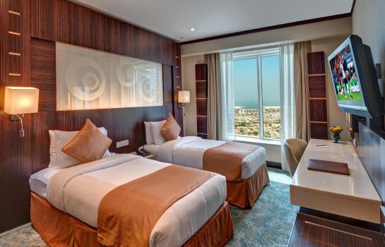 Emirates Grand Hotel In Dubai Hotel De
