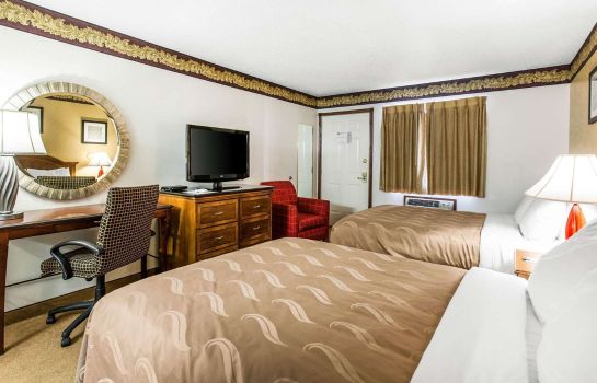 Zimmer Quality Inn Keystone near Mount Rushmore