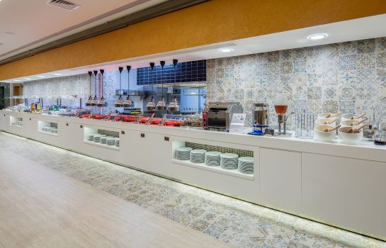Holiday Inn Antalya Lara Great Prices At Hotel Info
