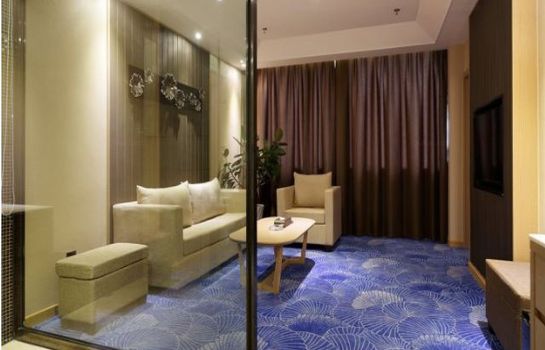 Suite Rising Hotel Chongqing
