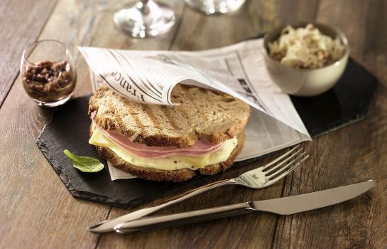 Hotel Ibis Saint Quentin En Yvelines Velodrome Montigny Le Bretonneux Hotel Info