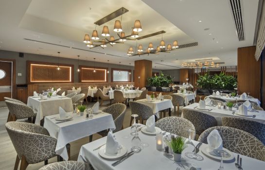 Holiday Inn Istanbul Tuzla Bay Great Prices At Hotel Info
