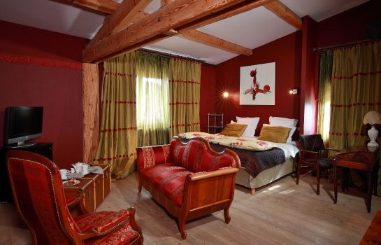 The Originals Relais Chalet Hôtel Le Manoir Des Montagnes - 