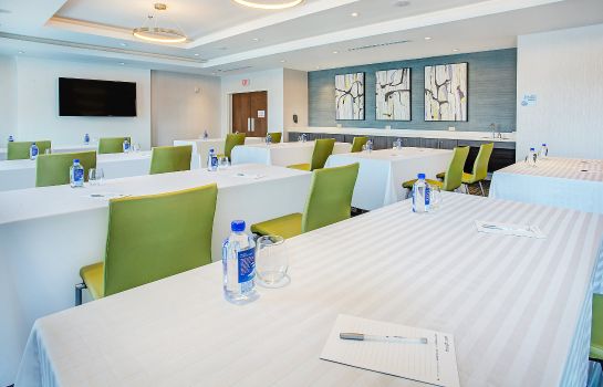 Conference room Holiday Inn Express & Suites COVINGTON
