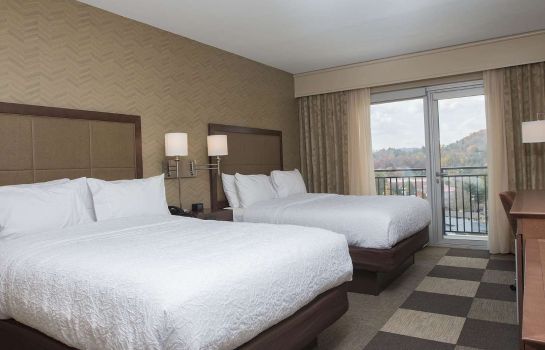 Hampton Inn Suites Boone Nc Great Prices At Hotel Info