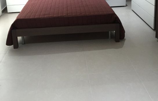 Hotel Malta Rent Rooms In Gzira Hotel De